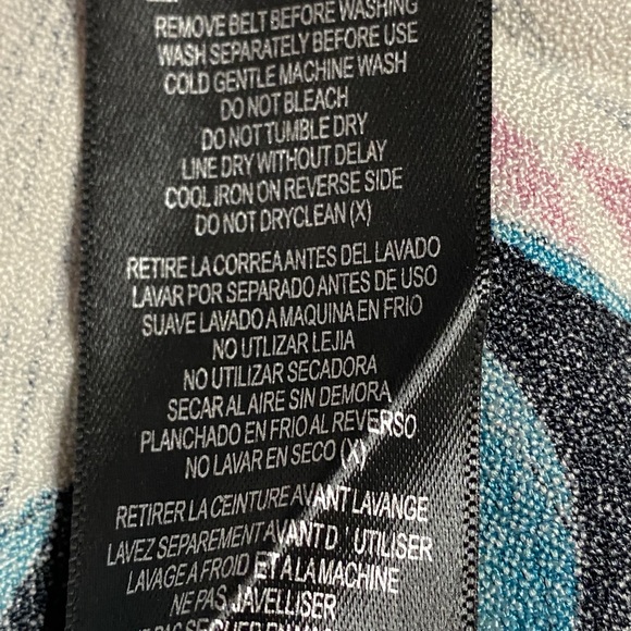 City Chic Tea Length Stretch Crepe Poppy Print Sleeveless Retro Romantic Dress - Picture 3 of 11